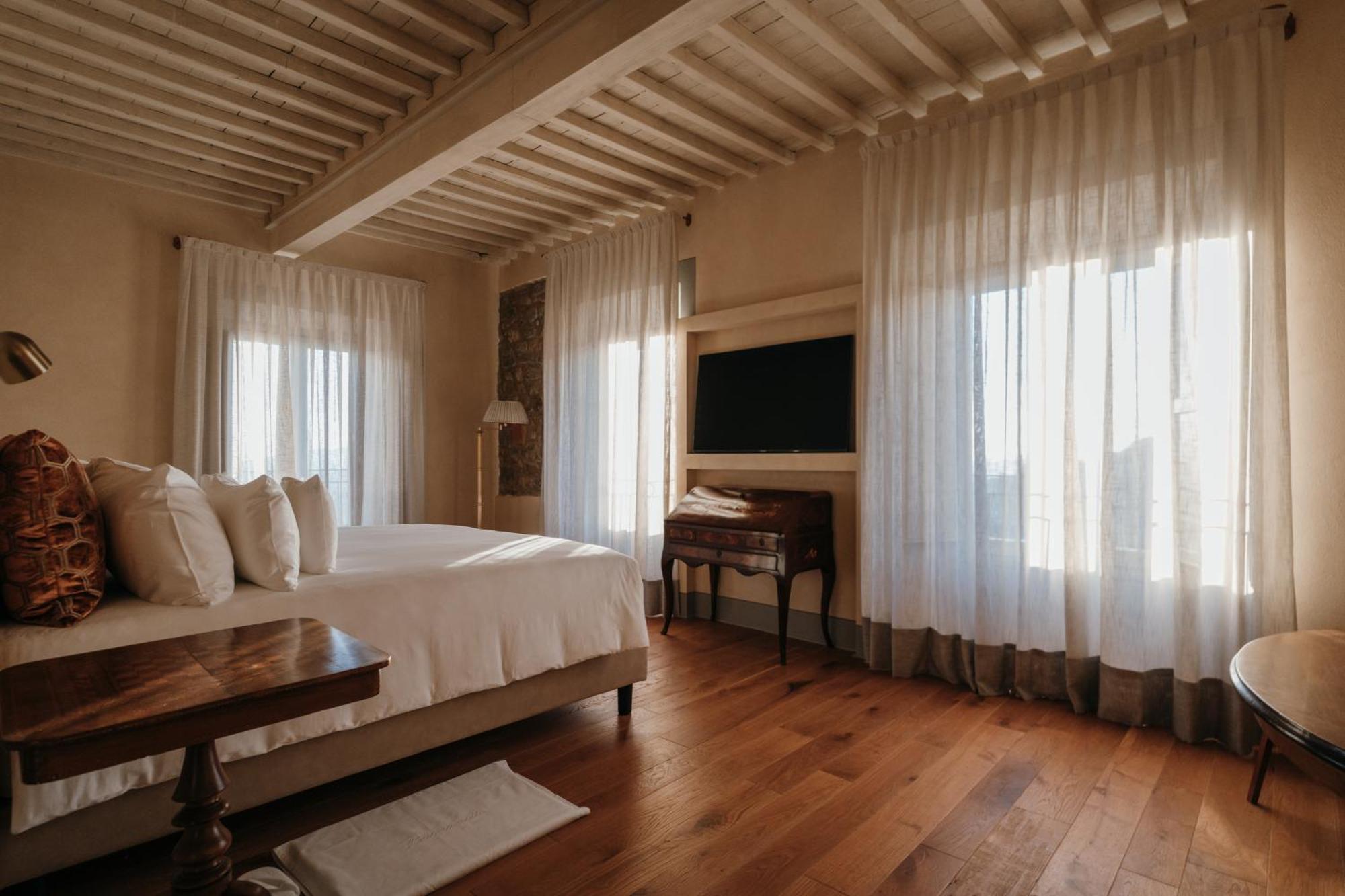 La Monastica Resort & Spa ボルゴ・ア・ブッジャーノ エクステリア 写真