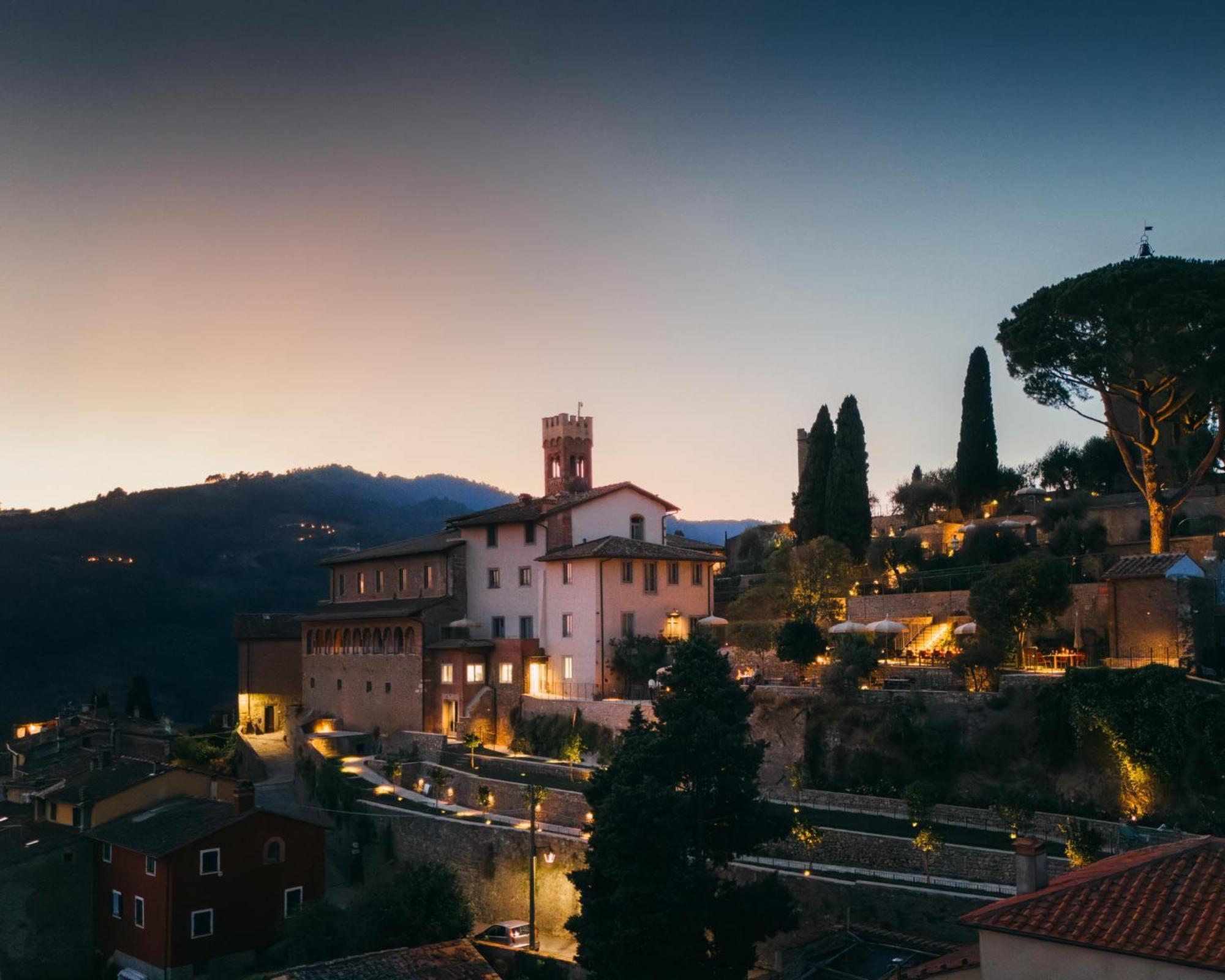 La Monastica Resort & Spa ボルゴ・ア・ブッジャーノ エクステリア 写真